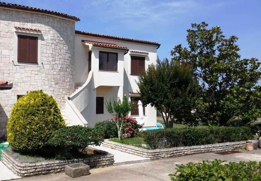 Apartmani Tara Medulin Buitenkant foto