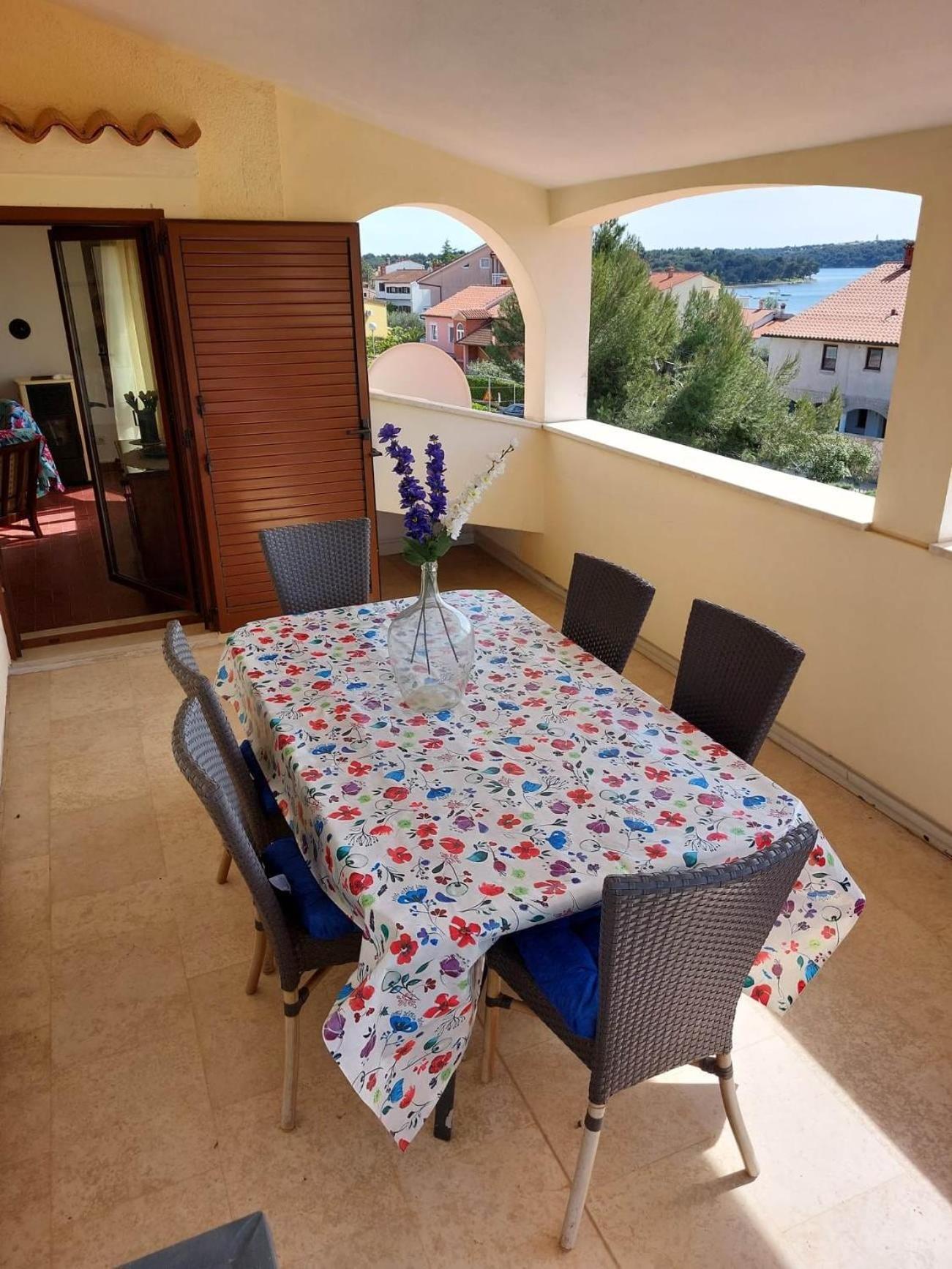 Apartmani Tara Medulin Buitenkant foto