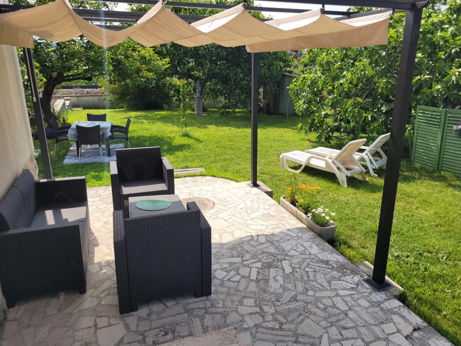 Apartmani Tara Medulin Buitenkant foto