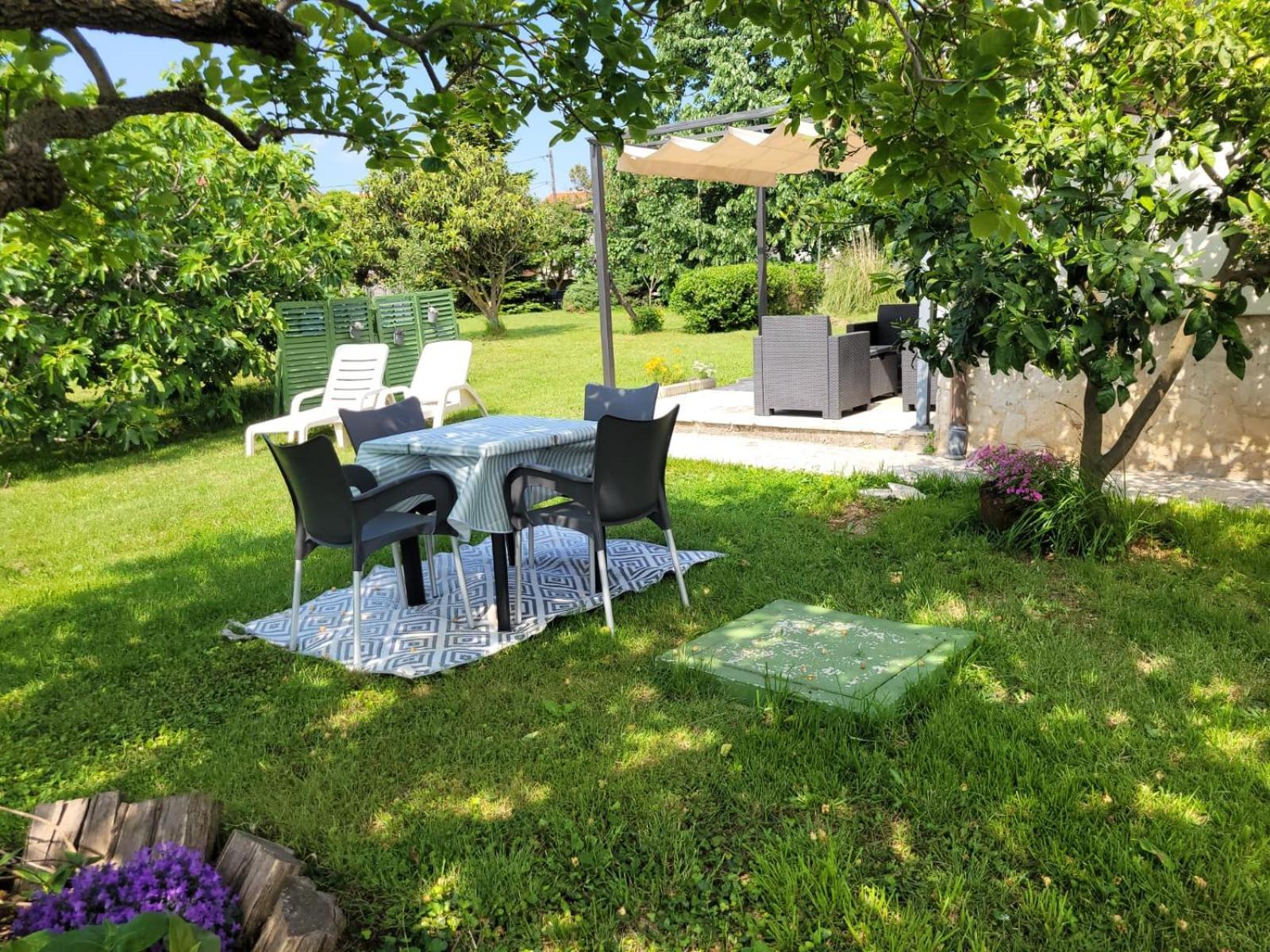 Apartmani Tara Medulin Buitenkant foto